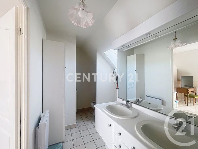 maison à vendre - 6 pièces - 153.0 m2 - NOISY LE GRAND - 93 - ILE-DE-FRANCE - Century 21 E.F.I.