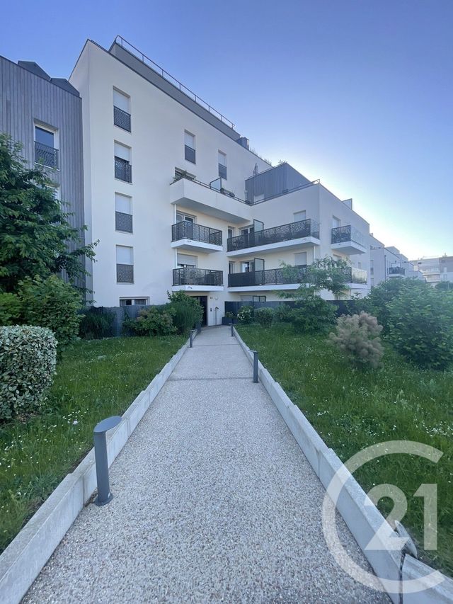 Appartement F3 à vendre - 3 pièces - 63.45 m2 - NOISY LE GRAND - 93 - ILE-DE-FRANCE - Century 21 E.F.I.