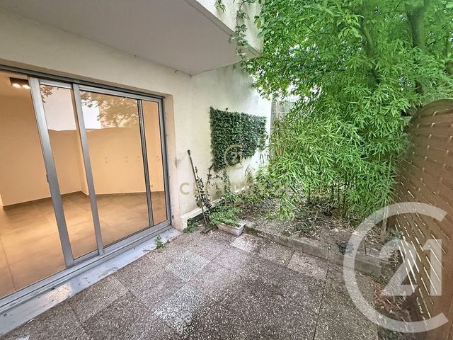 Appartement Studio à vendre - 1 pièce - 42.26 m2 - NOISY LE GRAND - 93 - ILE-DE-FRANCE - Century 21 E.F.I.