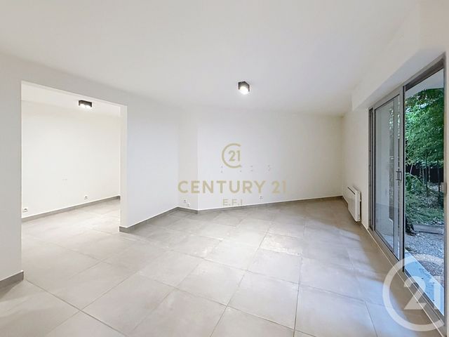 Appartement Studio à vendre - 1 pièce - 42.26 m2 - NOISY LE GRAND - 93 - ILE-DE-FRANCE - Century 21 E.F.I.