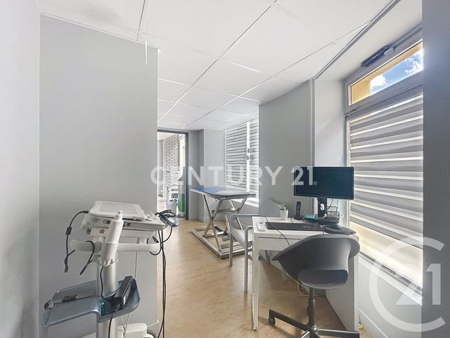 divers à vendre - 210.0 m2 - NOISY LE GRAND - 93 - ILE-DE-FRANCE - Century 21 E.F.I.