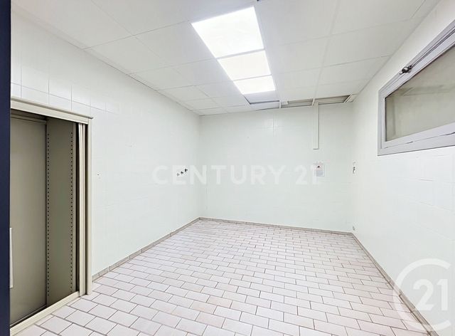 divers à vendre - 210.0 m2 - NOISY LE GRAND - 93 - ILE-DE-FRANCE - Century 21 E.F.I.