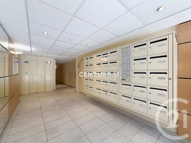 Appartement F3 à vendre - 3 pièces - 68.0 m2 - NOISY LE GRAND - 93 - ILE-DE-FRANCE - Century 21 E.F.I.