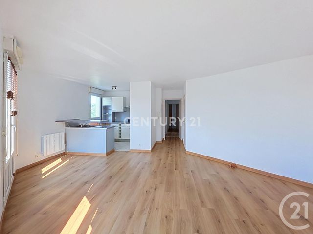 Appartement F3 à vendre - 3 pièces - 57.65 m2 - NOISY LE GRAND - 93 - ILE-DE-FRANCE - Century 21 E.F.I.