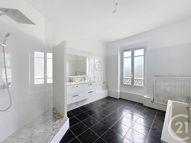 maison à vendre - 7 pièces - 139.97 m2 - NOISIEL - 77 - ILE-DE-FRANCE - Century 21 E.F.I.