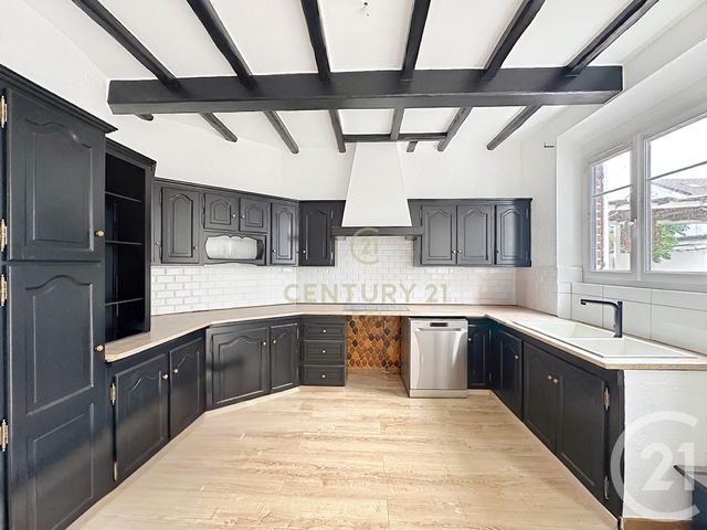 maison à vendre - 7 pièces - 139.97 m2 - NOISIEL - 77 - ILE-DE-FRANCE - Century 21 E.F.I.