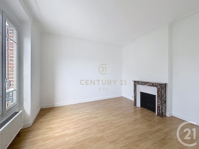 maison à vendre - 7 pièces - 139.97 m2 - NOISIEL - 77 - ILE-DE-FRANCE - Century 21 E.F.I.