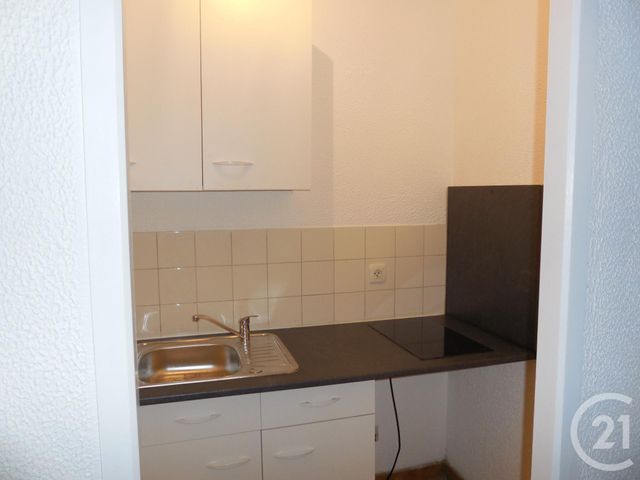 Appartement Studio à louer - 1 pièce - 30.29 m2 - NOISY LE GRAND - 93 - ILE-DE-FRANCE - Century 21 E.F.I.