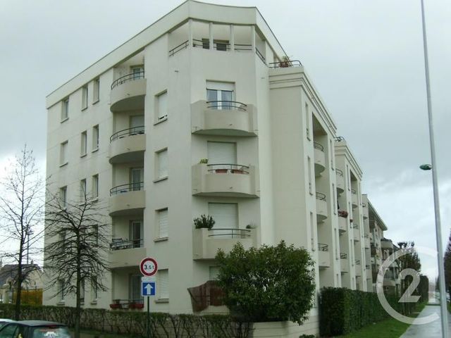 Appartement Studio à louer NOISY LE GRAND