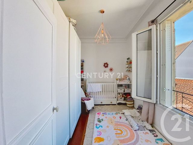 Appartement F3 à louer - 3 pièces - 47.05 m2 - NOISY LE GRAND - 93 - ILE-DE-FRANCE - Century 21 E.F.I.