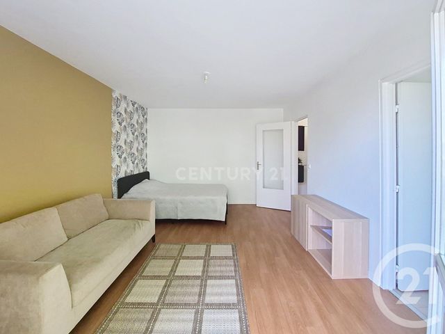Appartement F1 à louer - 1 pièce - 27.2 m2 - NOISY LE GRAND - 93 - ILE-DE-FRANCE - Century 21 E.F.I.