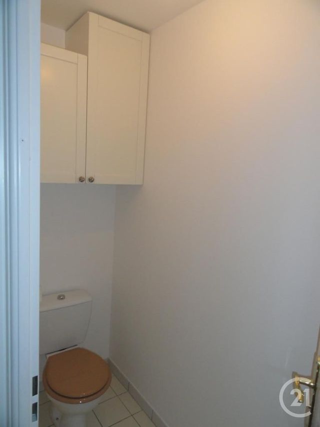 Appartement F2 à louer - 2 pièces - 51.11 m2 - NOISY LE GRAND - 93 - ILE-DE-FRANCE - Century 21 E.F.I.