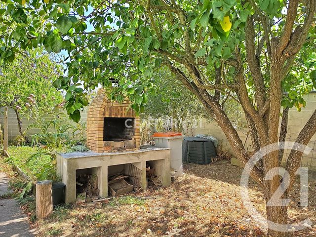 maison à vendre - 6 pièces - 135.0 m2 - NOISY LE GRAND - 93 - ILE-DE-FRANCE - Century 21 E.F.I.