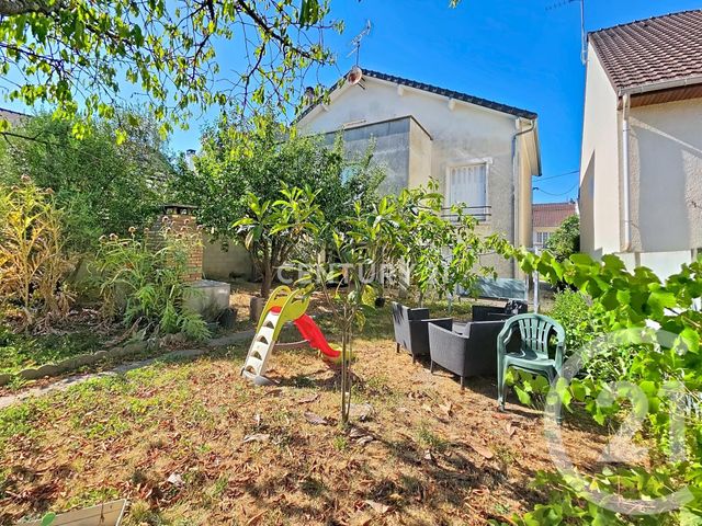 maison à vendre - 6 pièces - 135.0 m2 - NOISY LE GRAND - 93 - ILE-DE-FRANCE - Century 21 E.F.I.