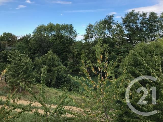Appartement Studio à louer - 1 pièce - 28.5 m2 - GOURNAY SUR MARNE - 93 - ILE-DE-FRANCE - Century 21 E.F.I.