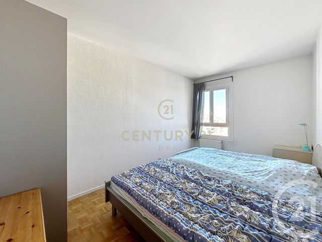 Appartement F5 à vendre - 5 pièces - 91.5 m2 - CHAMPS SUR MARNE - 77 - ILE-DE-FRANCE - Century 21 E.F.I.