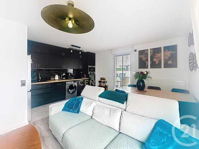 Appartement F4 à vendre - 4 pièces - 76.74 m2 - NEUILLY SUR MARNE - 93 - ILE-DE-FRANCE - Century 21 E.F.I.
