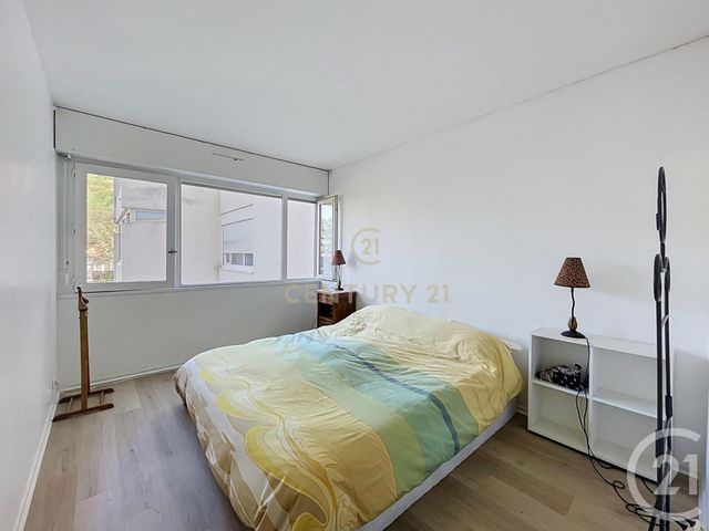 Appartement F4 à vendre - 4 pièces - 80.06 m2 - NOISY LE GRAND - 93 - ILE-DE-FRANCE - Century 21 E.F.I.