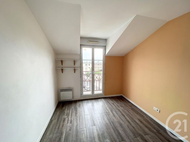 Appartement F2 à louer - 2 pièces - 44.92 m2 - NOISY LE GRAND - 93 - ILE-DE-FRANCE - Century 21 E.F.I.