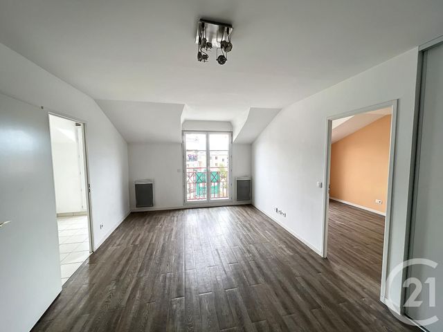 Appartement F2 à louer - 2 pièces - 44.92 m2 - NOISY LE GRAND - 93 - ILE-DE-FRANCE - Century 21 E.F.I.