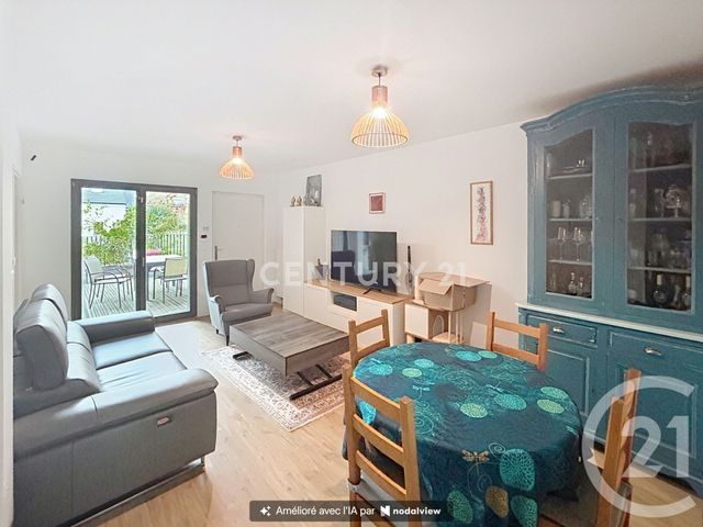 Appartement F3 à louer - 3 pièces - 58.1 m2 - NOISY LE GRAND - 93 - ILE-DE-FRANCE - Century 21 E.F.I.