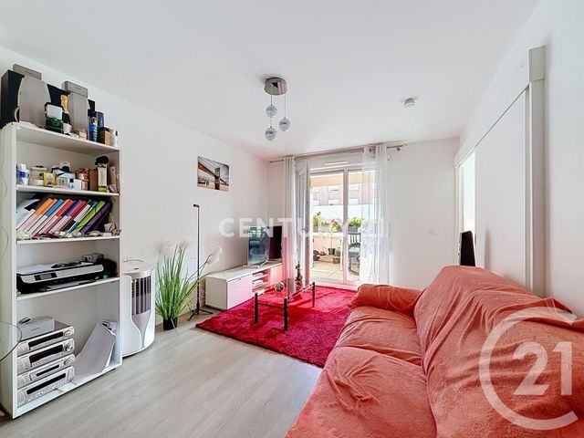 Appartement F2 à vendre - 2 pièces - 37.0 m2 - NEUILLY SUR MARNE - 93 - ILE-DE-FRANCE - Century 21 E.F.I.