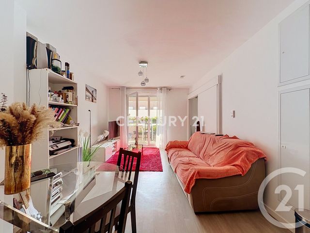 Appartement F2 à vendre - 2 pièces - 37.0 m2 - NEUILLY SUR MARNE - 93 - ILE-DE-FRANCE - Century 21 E.F.I.