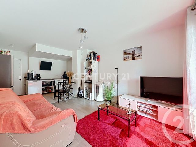 Appartement F2 à vendre - 2 pièces - 37.0 m2 - NEUILLY SUR MARNE - 93 - ILE-DE-FRANCE - Century 21 E.F.I.