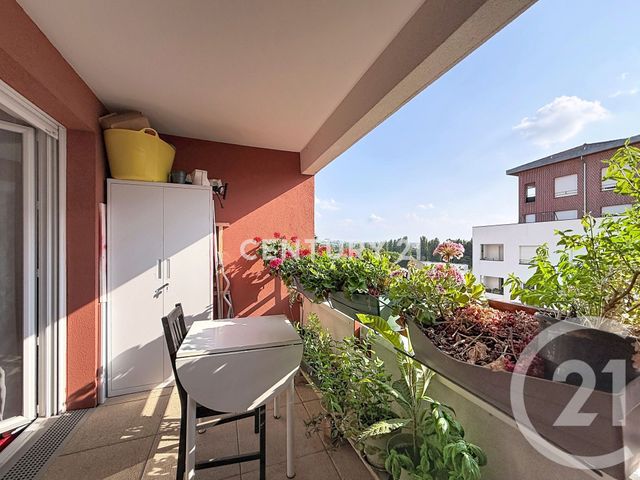 Appartement F2 à vendre - 2 pièces - 37.0 m2 - NEUILLY SUR MARNE - 93 - ILE-DE-FRANCE - Century 21 E.F.I.