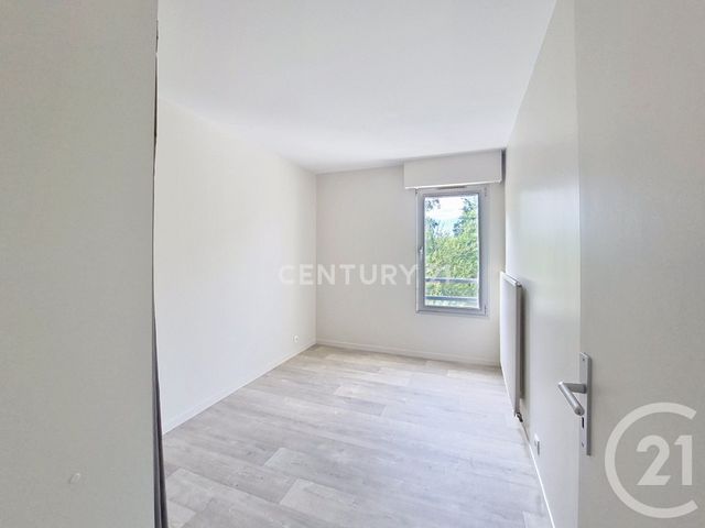 Appartement F3 à louer - 3 pièces - 66.0 m2 - TORCY - 77 - ILE-DE-FRANCE - Century 21 E.F.I.