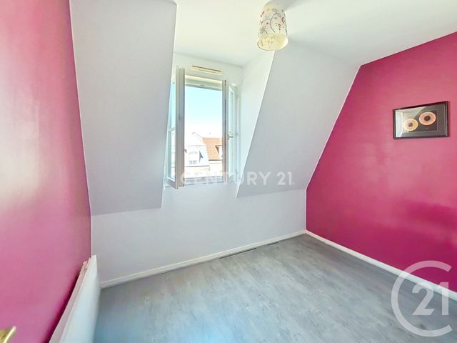 Appartement F3 à louer - 3 pièces - 53.84 m2 - NOISY LE GRAND - 93 - ILE-DE-FRANCE - Century 21 E.F.I.