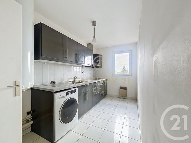 Appartement F3 à vendre - 3 pièces - 67.34 m2 - NOISY LE GRAND - 93 - ILE-DE-FRANCE - Century 21 E.F.I.