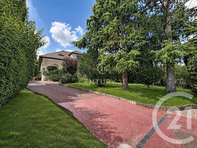 maison à vendre - 8 pièces - 241.42 m2 - NOISY LE GRAND - 93 - ILE-DE-FRANCE - Century 21 E.F.I.