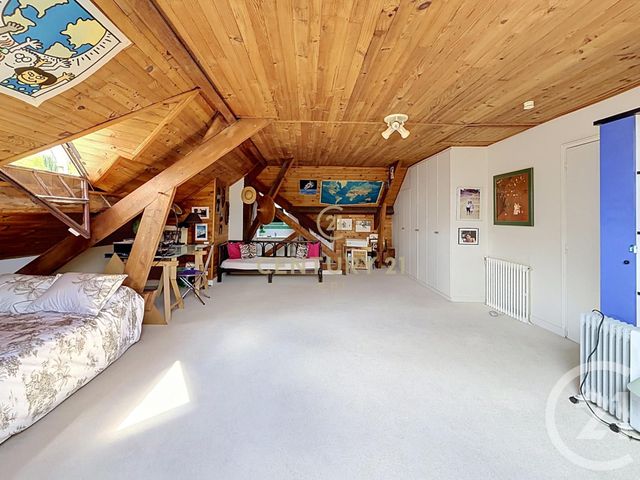 maison à vendre - 8 pièces - 241.42 m2 - NOISY LE GRAND - 93 - ILE-DE-FRANCE - Century 21 E.F.I.
