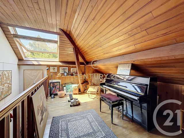maison à vendre - 8 pièces - 241.42 m2 - NOISY LE GRAND - 93 - ILE-DE-FRANCE - Century 21 E.F.I.