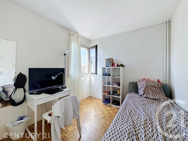 Appartement F5 à vendre - 5 pièces - 90.65 m2 - CHAMPS SUR MARNE - 77 - ILE-DE-FRANCE - Century 21 E.F.I.