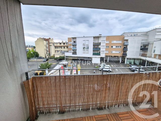 Appartement F2 à louer - 2 pièces - 43.89 m2 - NOISY LE GRAND - 93 - ILE-DE-FRANCE - Century 21 E.F.I.