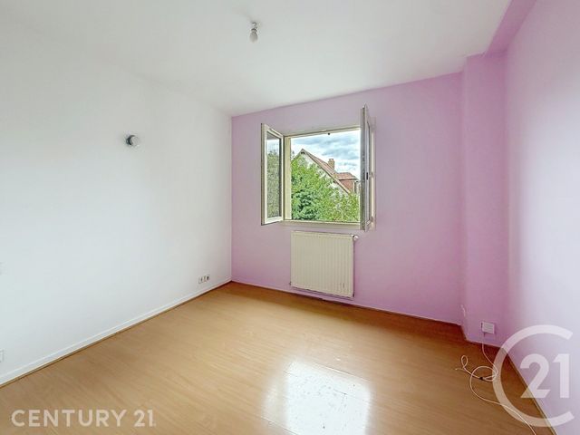 Appartement F3 à louer - 3 pièces - 64.16 m2 - NOISY LE GRAND - 93 - ILE-DE-FRANCE - Century 21 E.F.I.