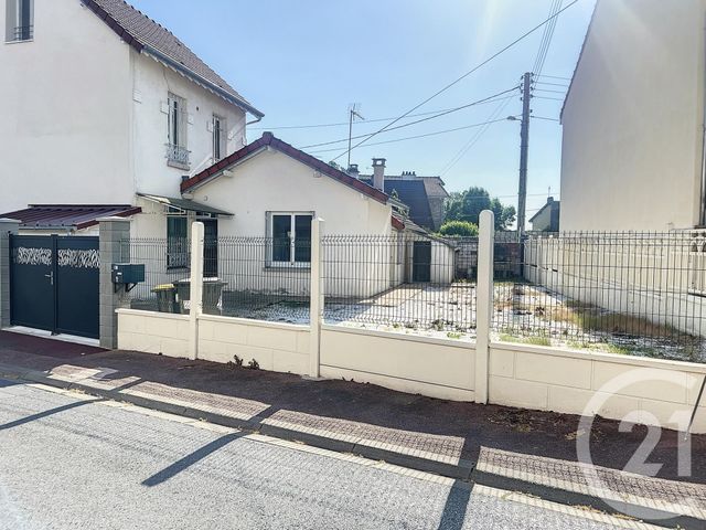 maison à louer - 3 pièces - 82.04 m2 - NOISY LE GRAND - 93 - ILE-DE-FRANCE - Century 21 E.F.I.