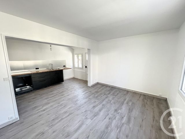 maison à louer - 3 pièces - 82.04 m2 - NOISY LE GRAND - 93 - ILE-DE-FRANCE - Century 21 E.F.I.