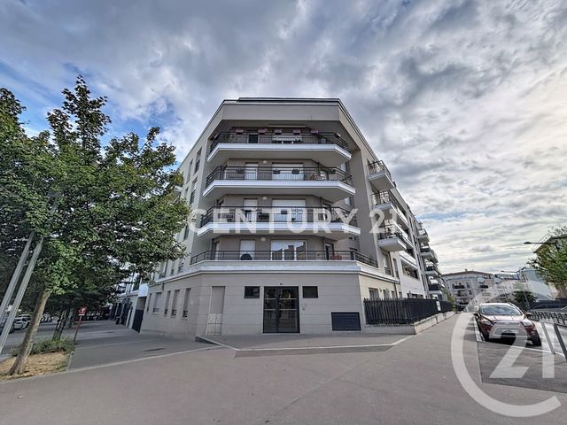 Appartement F2 à louer - 2 pièces - 40.06 m2 - NOISY LE GRAND - 93 - ILE-DE-FRANCE - Century 21 E.F.I.