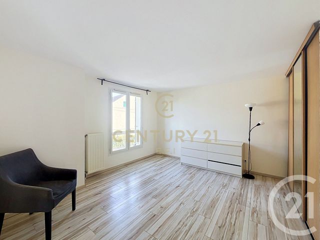 maison à vendre - 4 pièces - 93.36 m2 - NOISY LE GRAND - 93 - ILE-DE-FRANCE - Century 21 E.F.I.