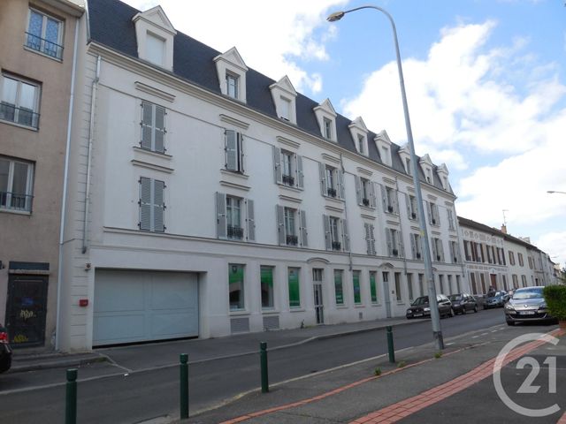 Appartement F2 à louer - 2 pièces - 41.41 m2 - NOISY LE GRAND - 93 - ILE-DE-FRANCE - Century 21 E.F.I.