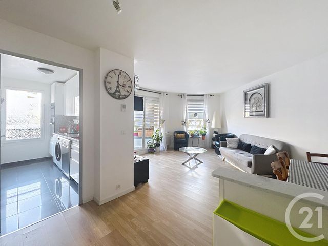 Appartement F3 à vendre - 3 pièces - 59.15 m2 - NOISY LE GRAND - 93 - ILE-DE-FRANCE - Century 21 E.F.I.