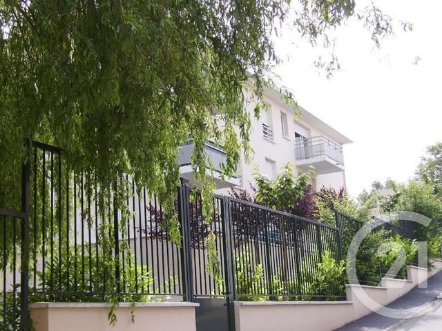 Appartement F2 à louer - 2 pièces - 42.42 m2 - NOISY LE GRAND - 93 - ILE-DE-FRANCE - Century 21 E.F.I.