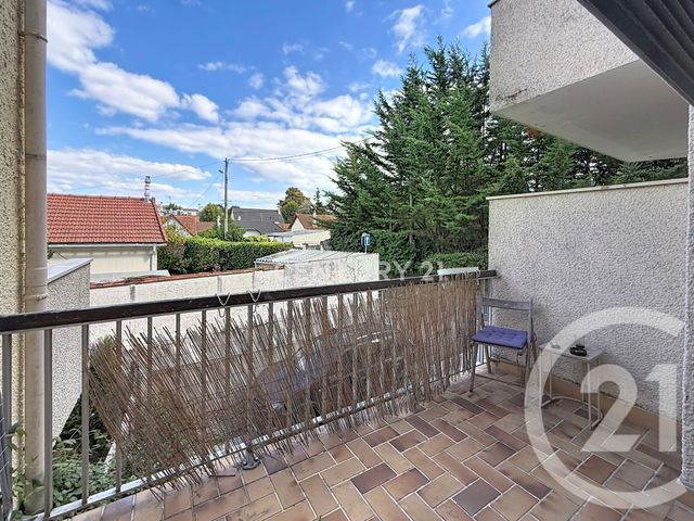 Appartement F1 à vendre - 1 pièce - 27.02 m2 - NOISY LE GRAND - 93 - ILE-DE-FRANCE - Century 21 E.F.I.