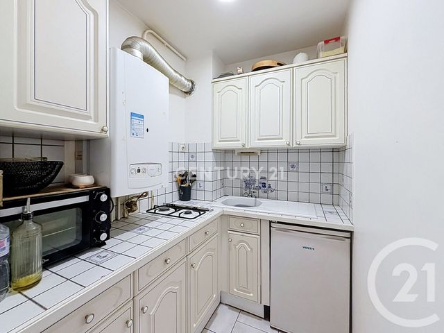 Appartement F1 à vendre - 1 pièce - 27.02 m2 - NOISY LE GRAND - 93 - ILE-DE-FRANCE - Century 21 E.F.I.