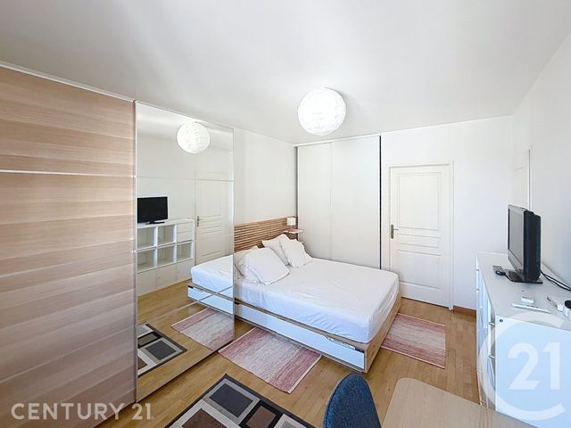 Appartement F2 à louer - 2 pièces - 53.0 m2 - NOISY LE GRAND - 93 - ILE-DE-FRANCE - Century 21 E.F.I.