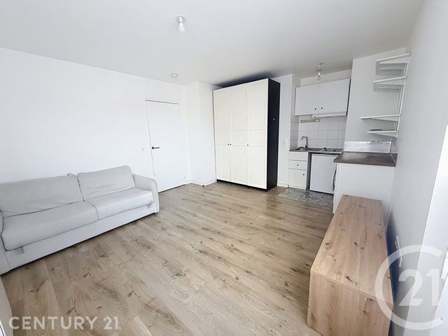 Appartement Studio à louer - 1 pièce - 26.54 m2 - NOISY LE GRAND - 93 - ILE-DE-FRANCE - Century 21 E.F.I.