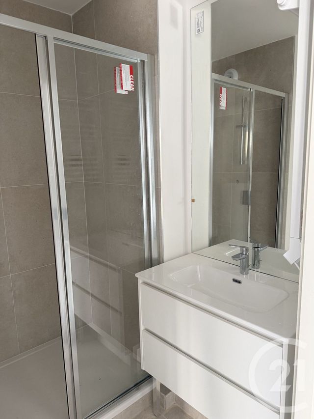 Appartement Studio à louer - 1 pièce - 18.83 m2 - NOISY LE GRAND - 93 - ILE-DE-FRANCE - Century 21 E.F.I.